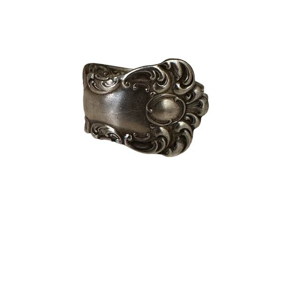 Size 11 Sterling Silver Plated Ornate Spoon Ring - Picture 2 of 5